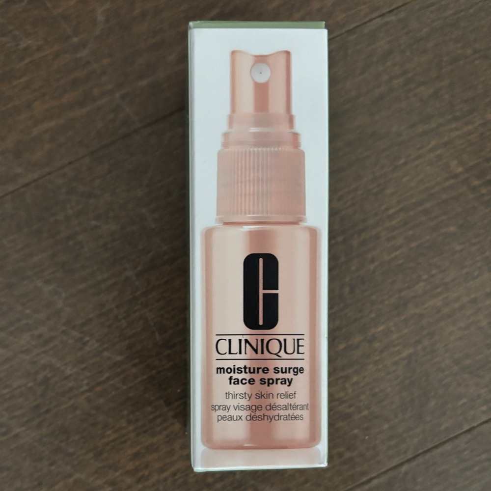 Clinique Moisture Surge Face Spray